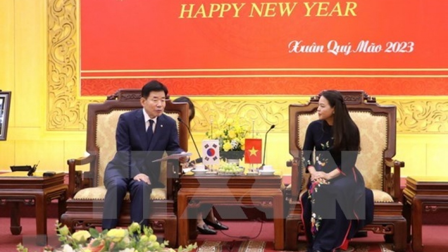 Korean parliament speaker visits Ninh Binh